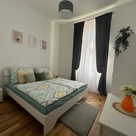 1 National Muzeum Stylish Apartamento *