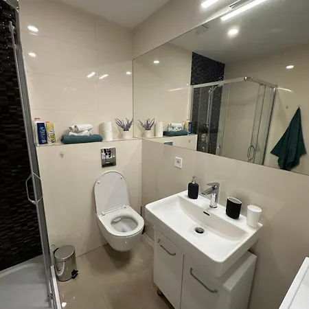 1 National Muzeum Stylish Apartamento